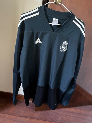 Buzo Real Madrid Importado Talle M (Usado)
