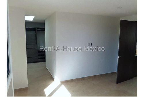 Casa En Renta En Lomas De Juriquilla, Querétaro Sr
