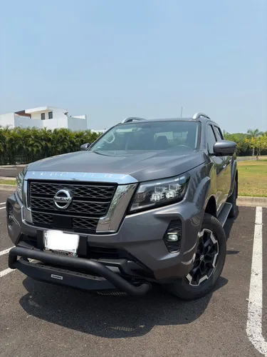 Nissan Frontier 2022 Versión: Platinum Le