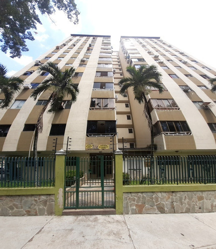 Se Vende Apartamento Valle De Camoruco Foa-2956