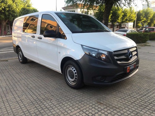 Imagen 2 de 10 de Mercedes-benz Vito 2018 1.6 111 Cdi Furgon Mixto Aa 114cv