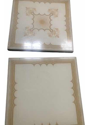 Azulejos Beige Con Reborde Color Mostaza