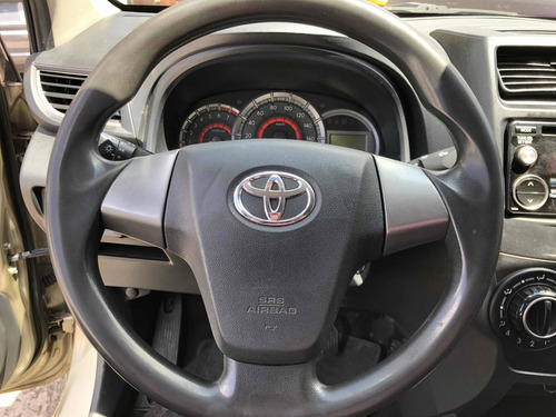 Imagen 13 de 15 de Toyota Avanza 2017 1.5 Le At