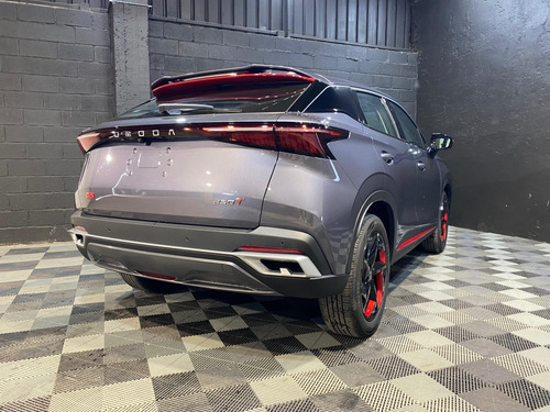 Omoda C5 Hibrida