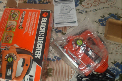 Sierra Caladora Black & Decker Modelo Js660