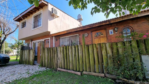 Ideal Casa En Venta, En Del Viso, En El Hermoso Barrio De Vicenzo Grande, En La Calle Salta Polo