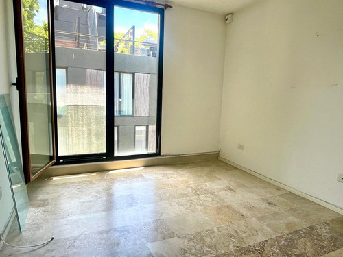 Departamento 3 Amb- Av Libertador 13300 Martinez