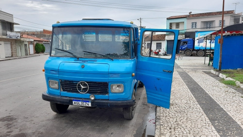 Mercedes 608