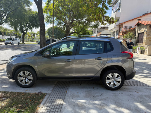 Peugeot 2008 1.6 Allure