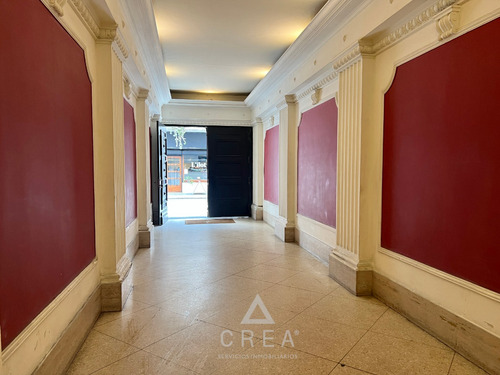 Venta Oficina Ciudad Vieja Buen Metraje Orientacion Norte 91m2 Edificados