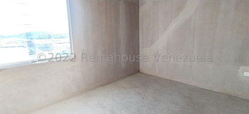 Imagen 20 de 30 de Casa En Venta En Terrazas De La Ensenada Barquisimeto Lara +++m.c * R-a-h N° +0-4-2-4- 5.5.6. 5.7. 5.9 *--**
