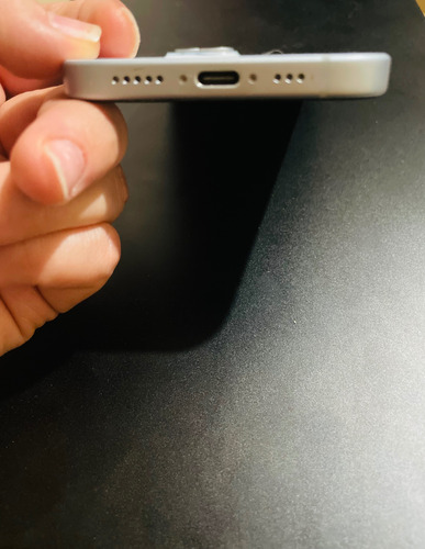 Iphone 15 Color Blanco 128gb Blanco (Usado)