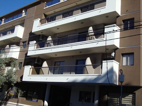 Muy Lindo Departamento En Venta, Ed.olivos Ii, 2 Dormitorios