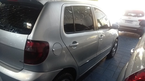 Imagem 6 de 9 de Volkswagen Fox 2011 1.6 Vht Prime Total Flex 5p