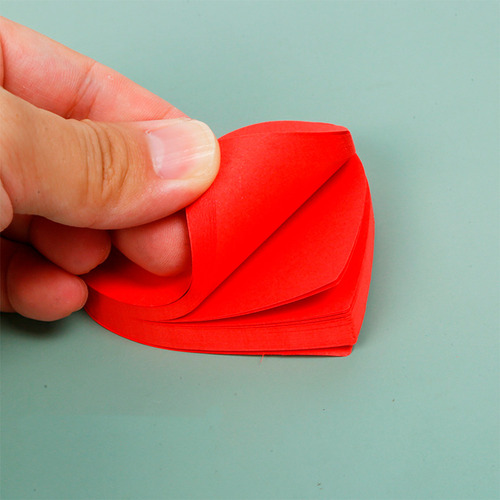 Notas Adhesivas Forma De Corazon 7x7 Cm 100 Hojas 12 Blocks