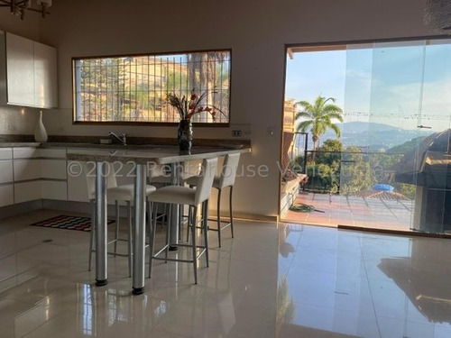 Imagen 2 de 12 de Casa En Venta Urb. Los Palos Grandes # 23-5655