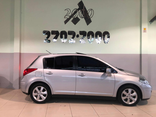 Nissan Tiida 1.8 2011 Automatico Com Teto Solar Top De Linha