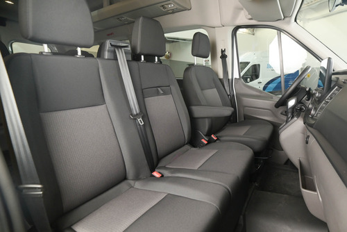Ford Transit 2.0 Minibus 17+1 460E