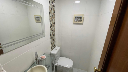 Imagem 12 de 14 de Vende-se Maravilhosa Cobertura Duplex. Excelente Localização