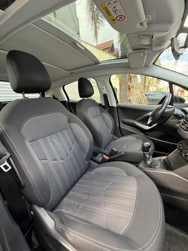 Peugeot 208 1.6 Allure