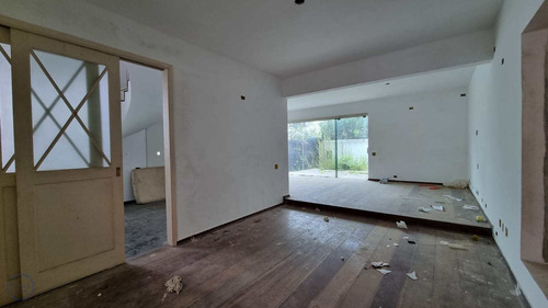 Imagem 24 de 30 de Sobrado Com 4 Dorms Boqueirão , Aqueles Que Nao Se Vê Mais ... - V15344