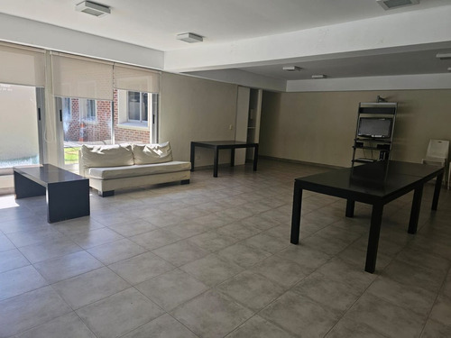 Venta Departamento 3 Ambientes Con Cochera Adrogue