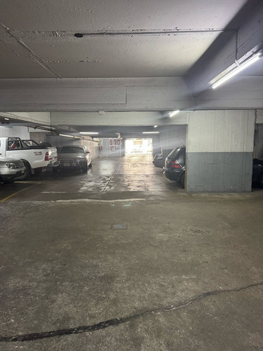 Departamento En Venta En Recoleta, Capital Federal, Buenos Aires