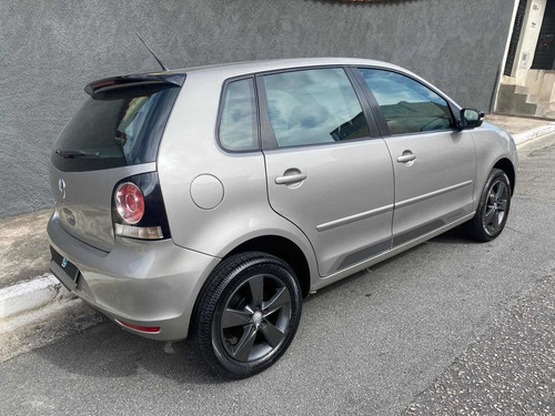 Imagem 14 de 15 de Volkswagen Polo 2014 1.6 Vht Sportline Total Flex 5p