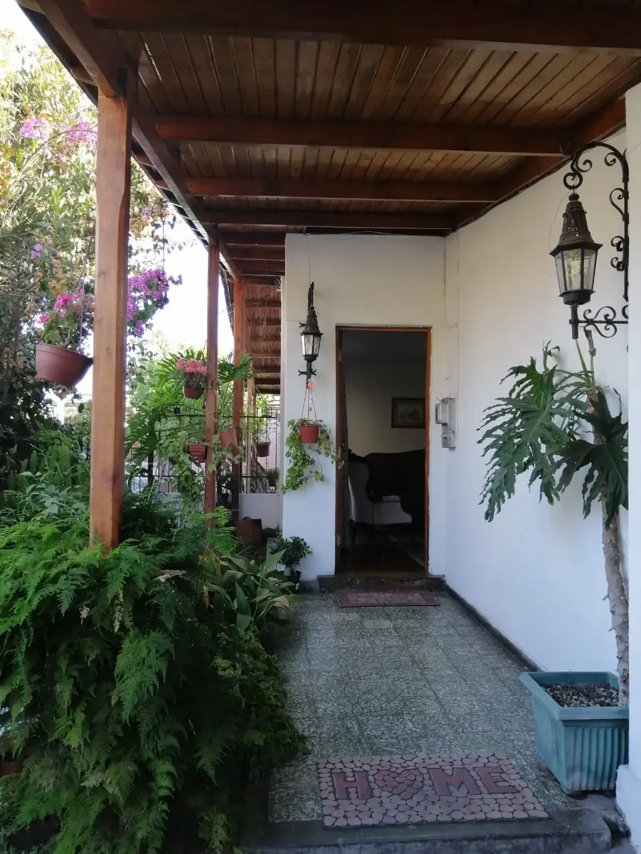 Imagen 2 de 17 de Hermosa Casa En Venta, La Cisterna