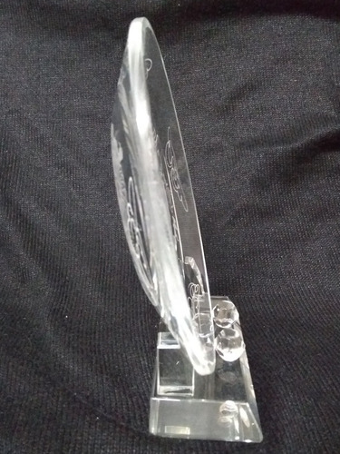 Dragão De Vidro 3d Gravado Laser C/base 18cm Diâm Ref-a Novo
