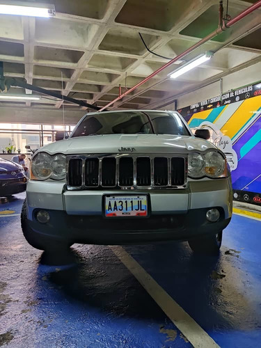 Imagen 3 de 10 de Jeep Grand Cherokee Limited 4x4