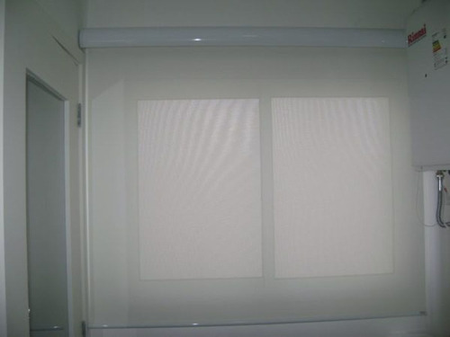 Persiana Rolo Blackout Largura 2,20 X 1,50 Altura Com Bando