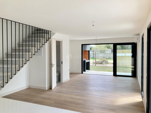 Alquiler Casa 3 Dormitorios Parque Miramar Jardin Parrillero Amenities Seguridad Almadia