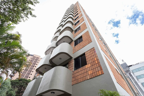 Imagem 17 de 28 de Apartamento De 1 Dormitorio Para Venda No Bairro De Moema !! - Ap03028 - 70842899