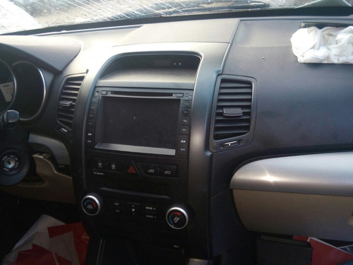 Imagem 3 de 4 de Sucata Kia Sorento 2011/2012 Para Retirada De Peças