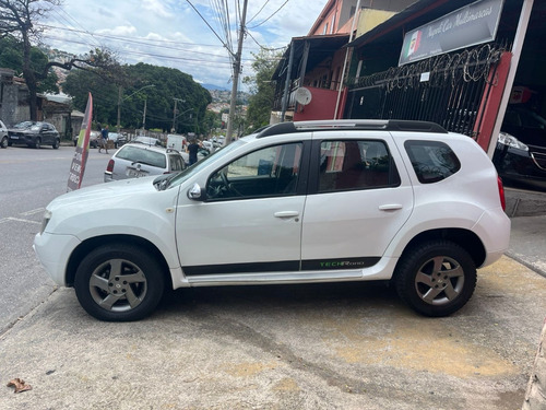 Renault Duster 2.0 16v Techroad Hi-flex Aut. 5p