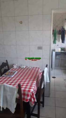 Imagem 7 de 15 de Casa Com 02 Dormitórios E Edícula Nos Fundos No Bairro Campos De São José - 1585