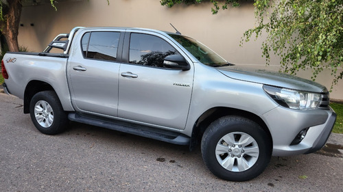 Toyota Hilux 2.8 Cd Sr 177cv 4x4