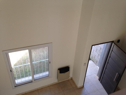 Imagen 3 de 11 de Espectacular Duplex Con Terreno De 430mts