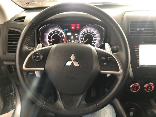 Imagem 9 de 13 de Asx 2.0 4x4 Awd 16v Gasolina 4p Automático