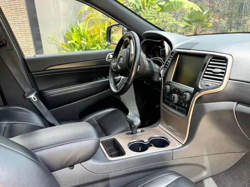 Jeep Grand Cherokee 3.6 Laredo