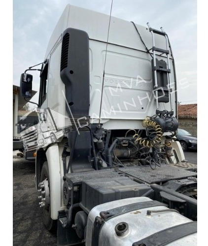 Imagem 3 de 12 de Caminhão Volkswagen 25-420 - 6x2 T