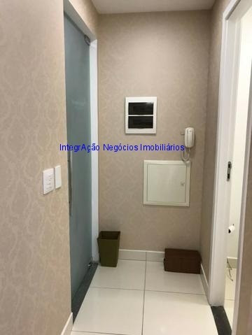 Imagem 6 de 10 de Conjunto Comercial Com 33m², 01 Sala, 01 Banheiro E 01 Vaga Na Garagem. Possui Sala Com Terraço. Condomínio Com Portaria 24hrs. - 19010800 - 33511864