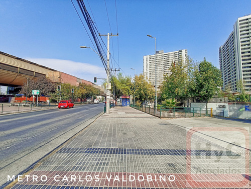 Primer Piso 73m2 Metro Carlos Valdovino