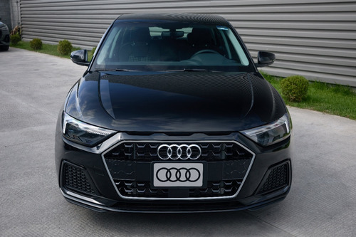 Imagen 2 de 15 de Audi A1 Sportback 35 Tfsi Ego