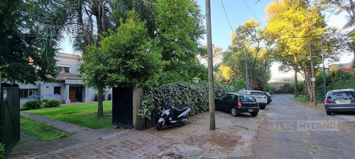 Imagen 2 de 30 de Casa En Venta Con Muchos Ambientes, 6 Dormitorios Y Pileta - Las Lomas-santa Rita, San Isidro