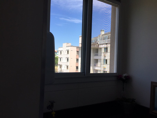 Imagem 18 de 24 de Apartamento Em Palhoça - Sc - Ap1018_ccon