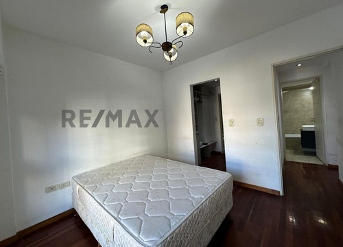 Venta Departamento 3 Ambientes Y Cochera Lanusita