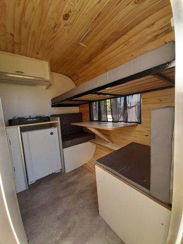 Imagen 7 de 19 de Modelo 4,00mts Casa Rodante Amanecer Con Techo De Madera 0km