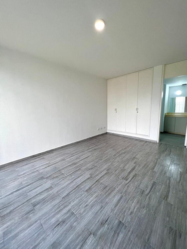 Se Alquila Apartamento Duplex En Alta Florida